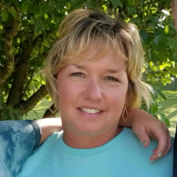 Meet your Posher, Dawn - Picture 1 of 1